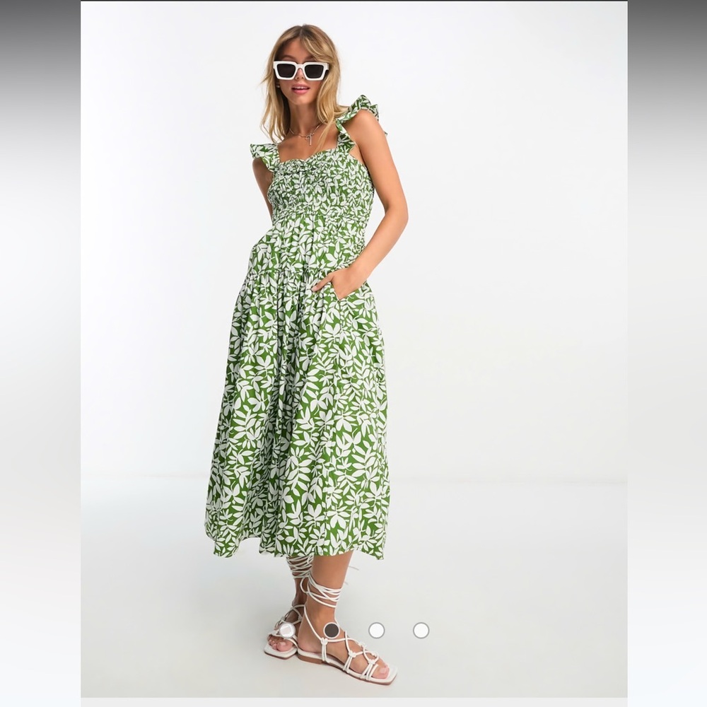 Abercrombie ruffle strap smocked midi dress